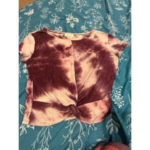 6 FOR $15 Free kisses small tie dye shirt
